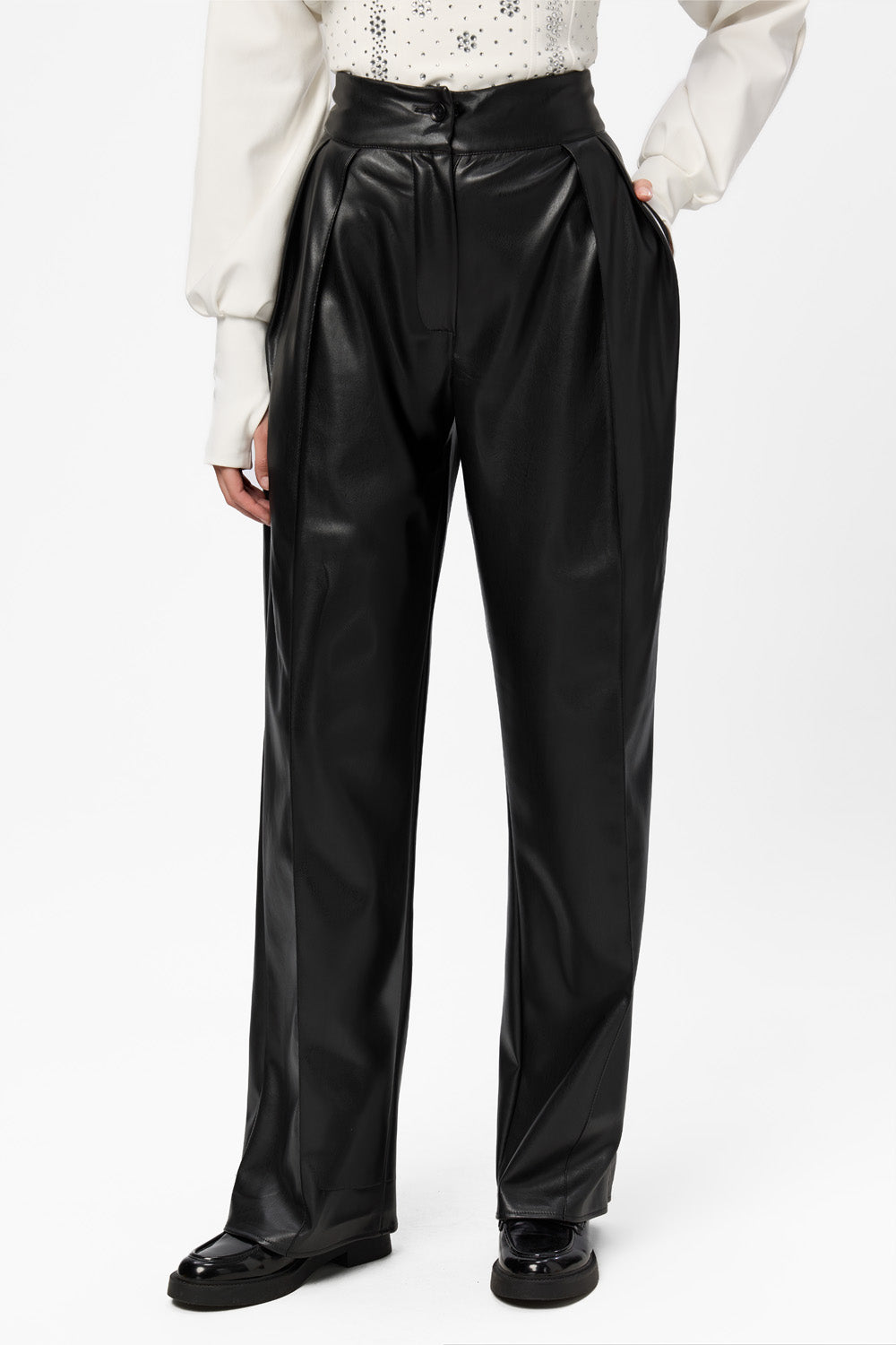 Pantaloni negri evazati din piele ecologica Kimi V2