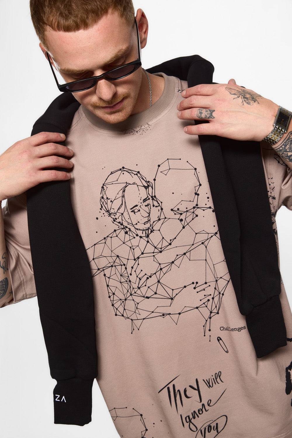 Tricou bej oversized cu imprimeu Tattoo