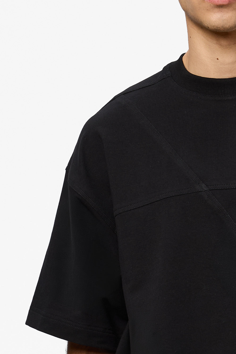 Tricou negru cu cusaturi decorative Oversized