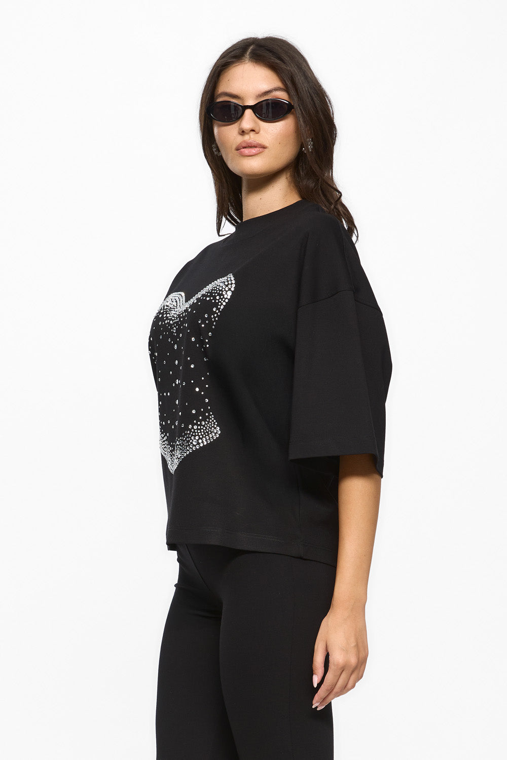 Tricou negru oversized cu aplicații de pietre strass Black Pearl