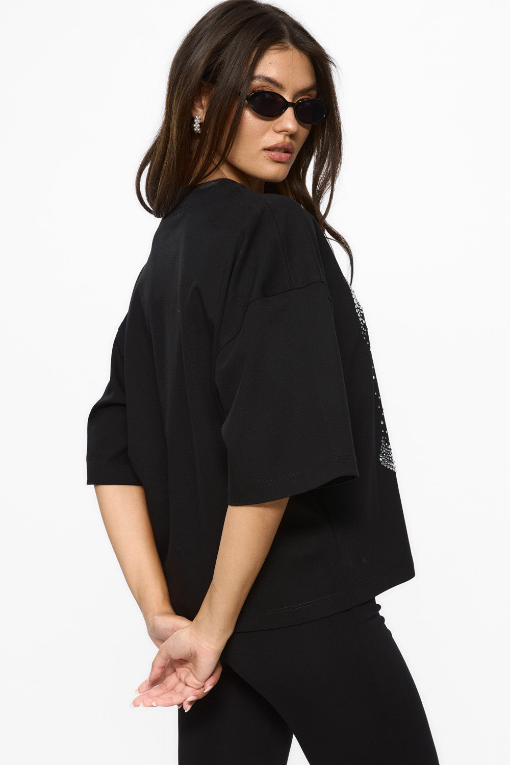 Tricou negru oversized cu aplicații de pietre strass Black Pearl
