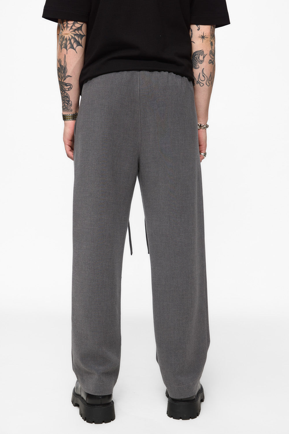 Pantaloni gri din stofa 247 V2