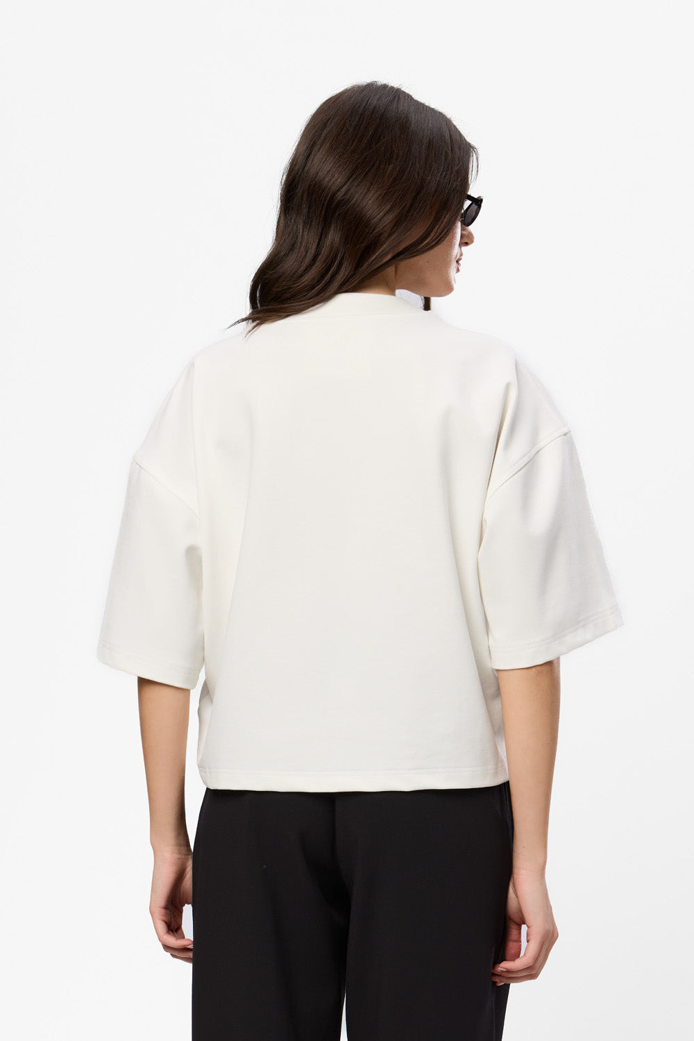 Tricou off-white cu corset cusut Silhouette