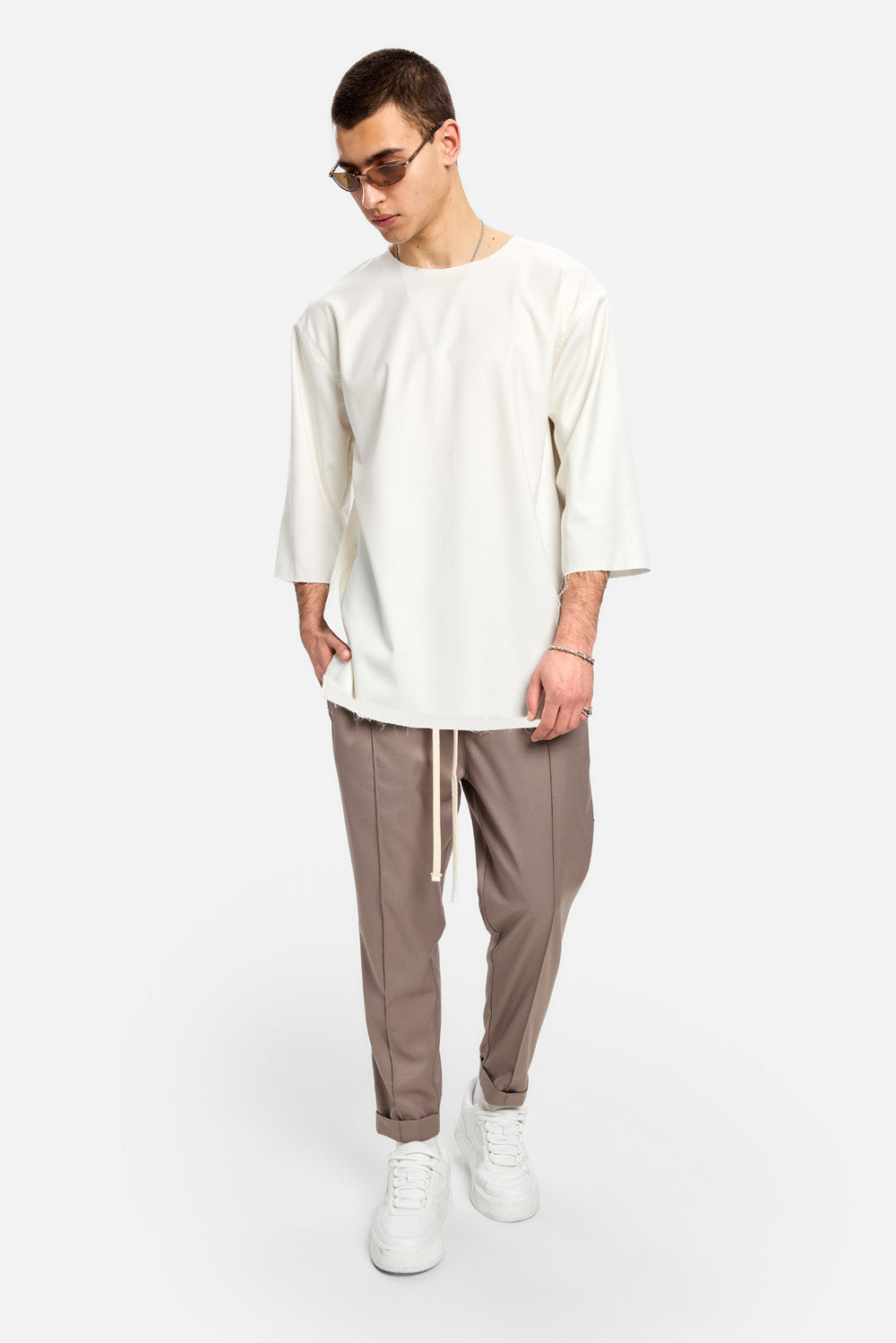 Tricou Thom | Bărbați | Alb | Stil Modern & Elegant | Confort & Funcționalitate | Atelier Hamza
