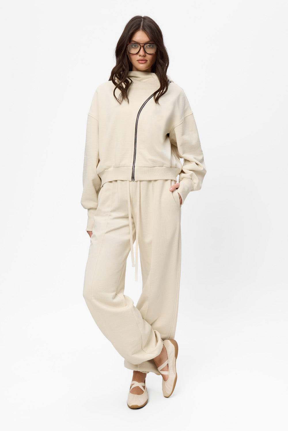 Pantaloni vanilla de trening din bumbac Alladin