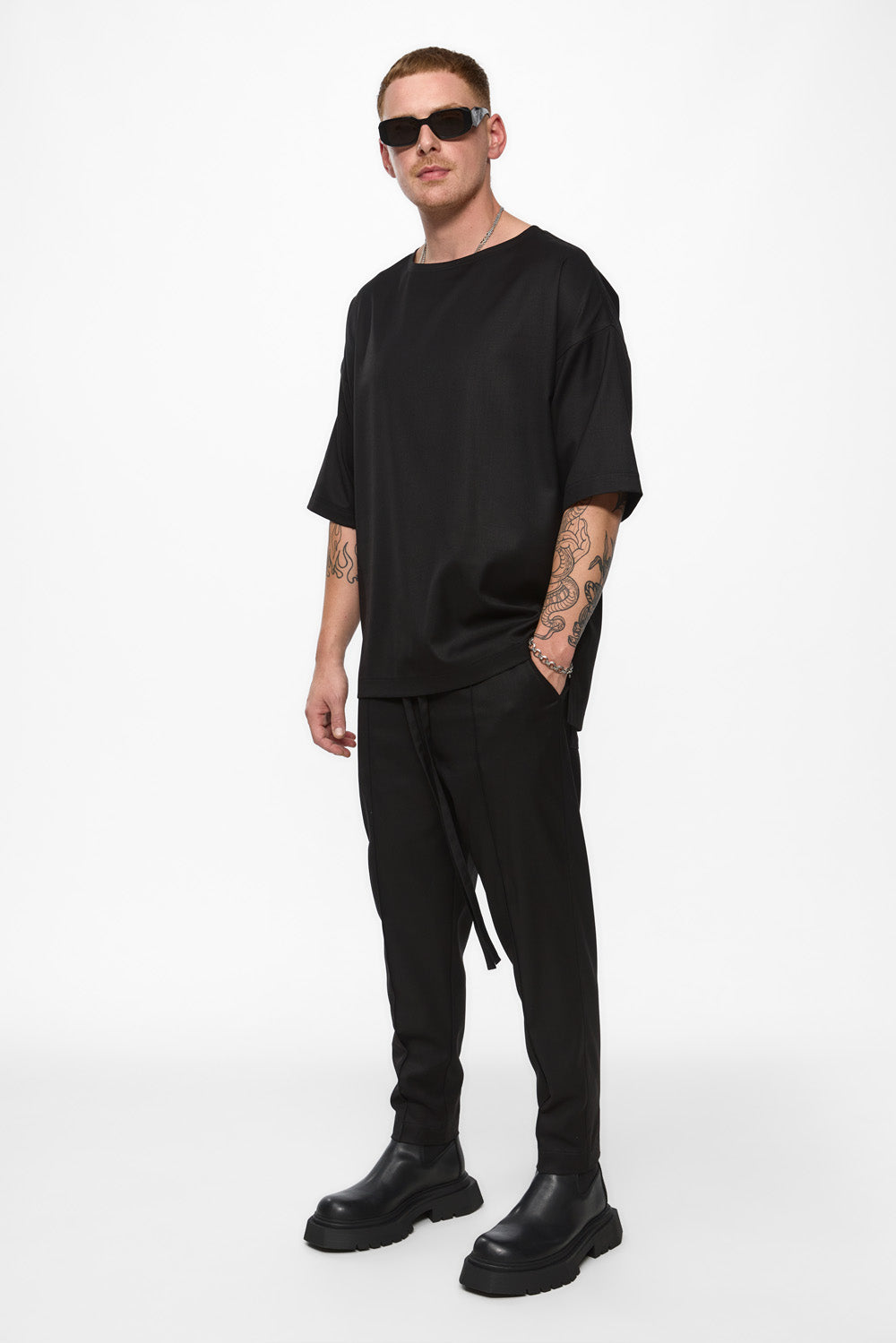 Tricou Negru din Stofa Thom V2