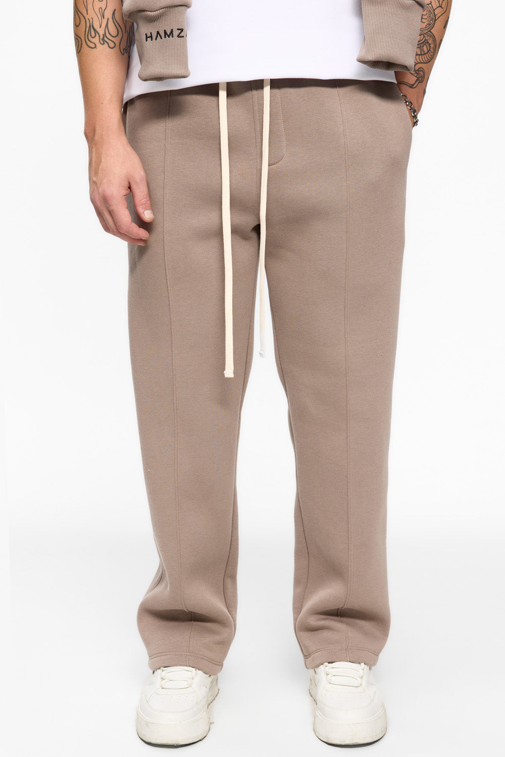 Pantaloni flausati 247 | Barbati | Bej | Stil Modern & Elegant | Confort & Funcționalitate | Atelier Hamza