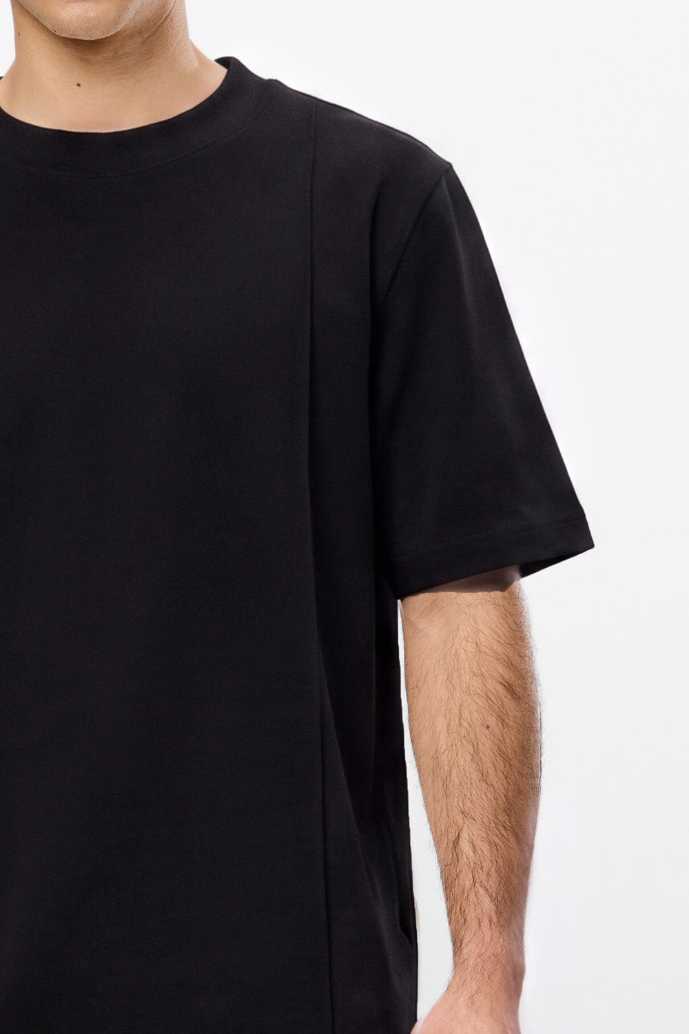 Khan V2 black seam detail T-shirt