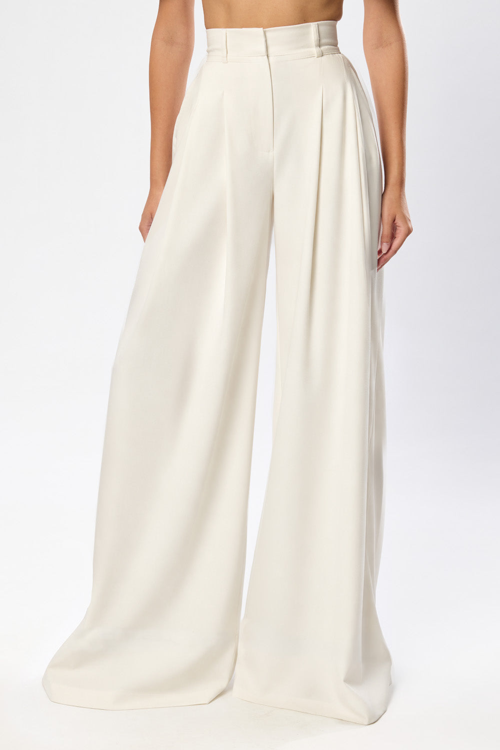 Pantaloni Off white din stofa Kimi