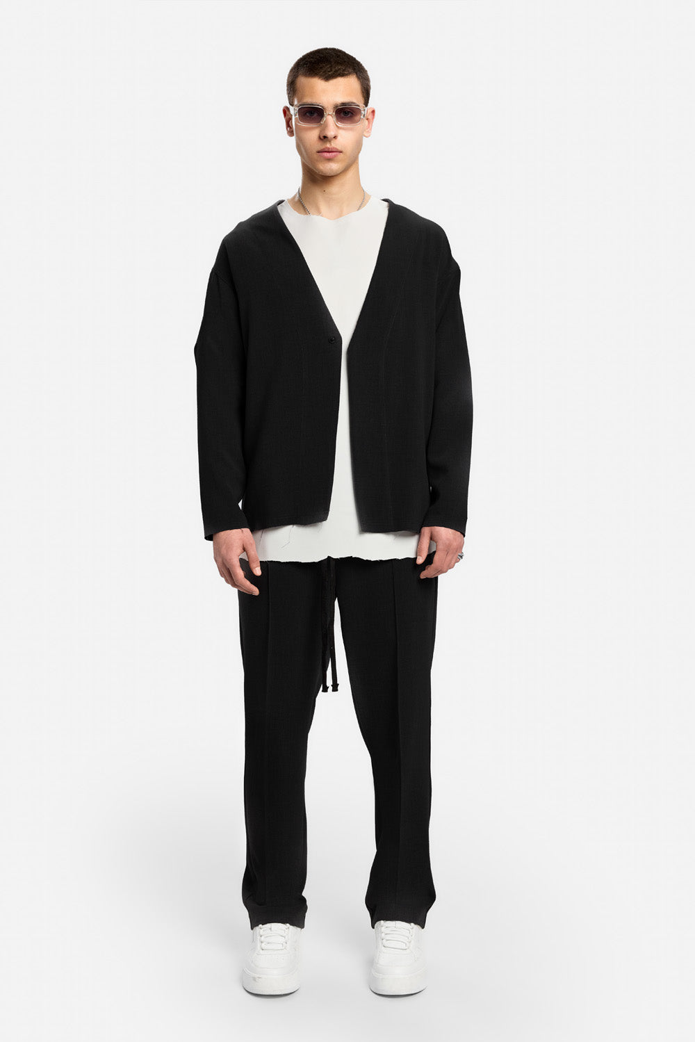 Cardigan negru din stofa 247