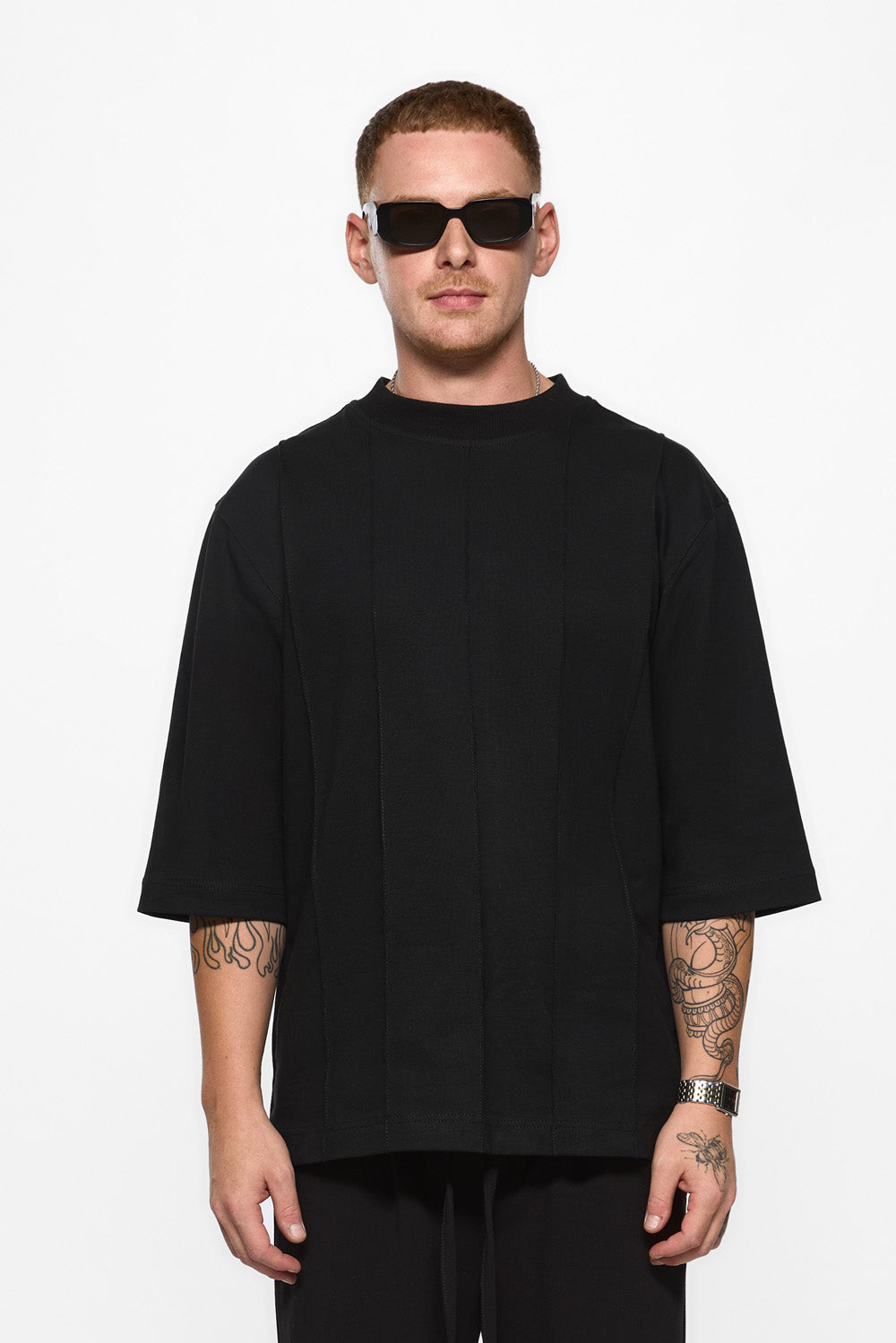 Tricou 247 cu cusaturi decorative | Bărbați | Negru | Stil Modern & Elegant | Confort & Funcționalitate | Atelier Hamza