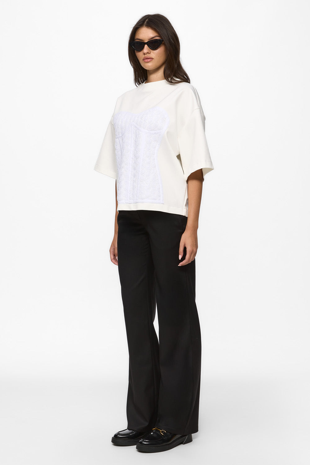 Tricou off white cu cusaturi Kyo Rose