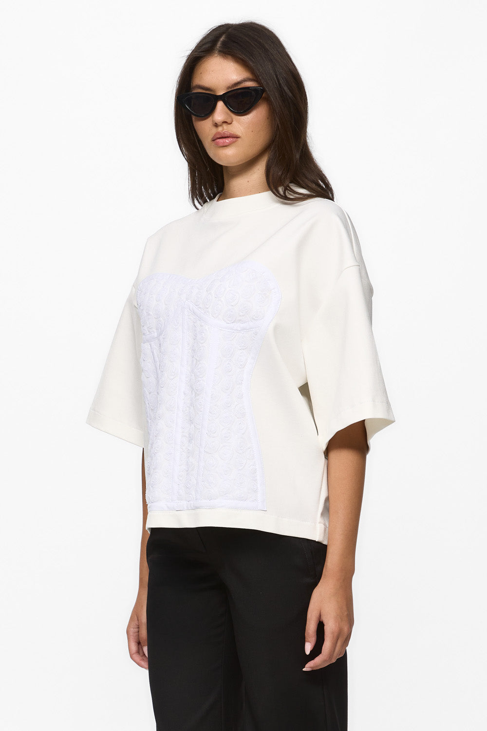 Tricou off white cu cusaturi Kyo Rose
