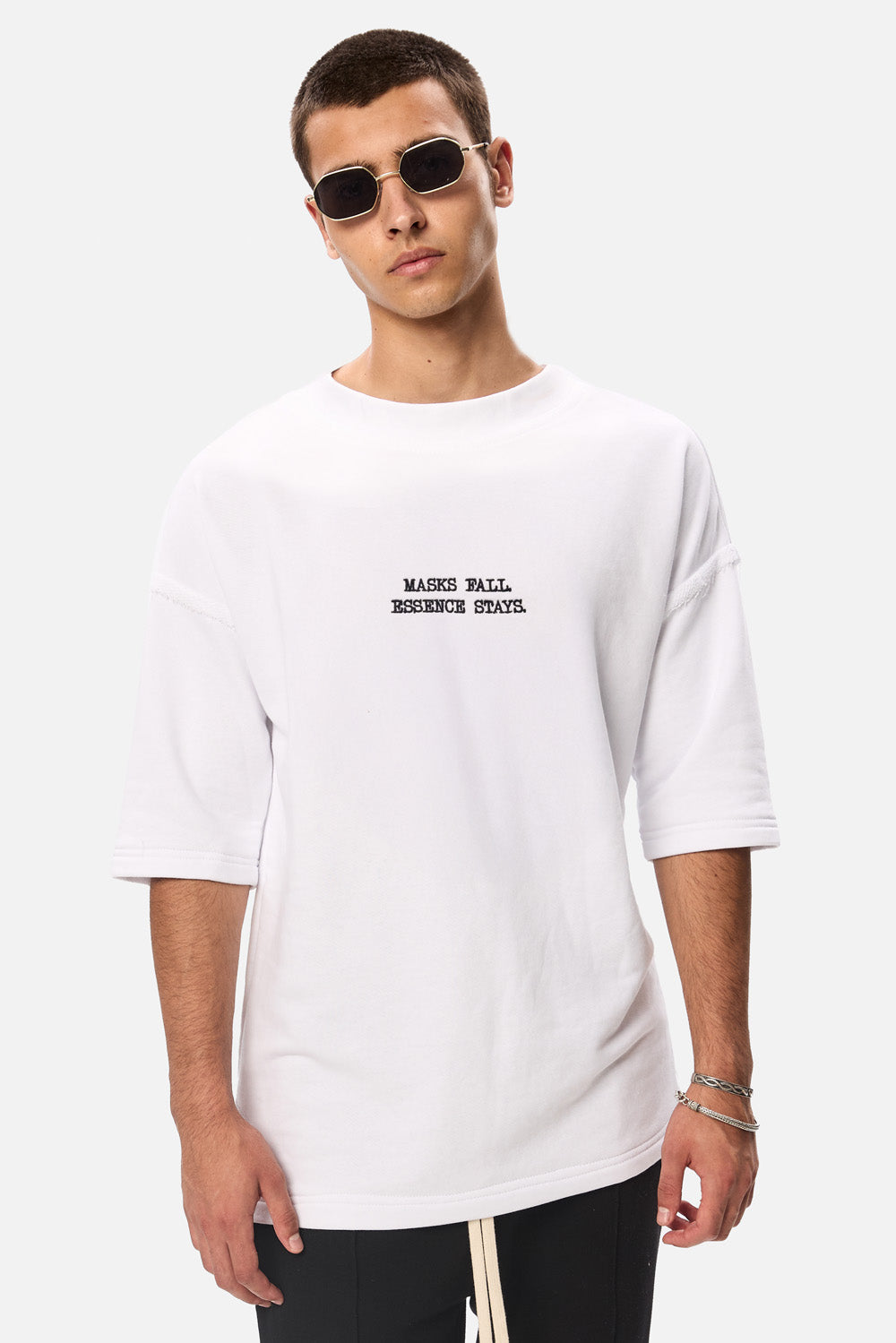 NO MASK  embroidered heavyweight T-shirt