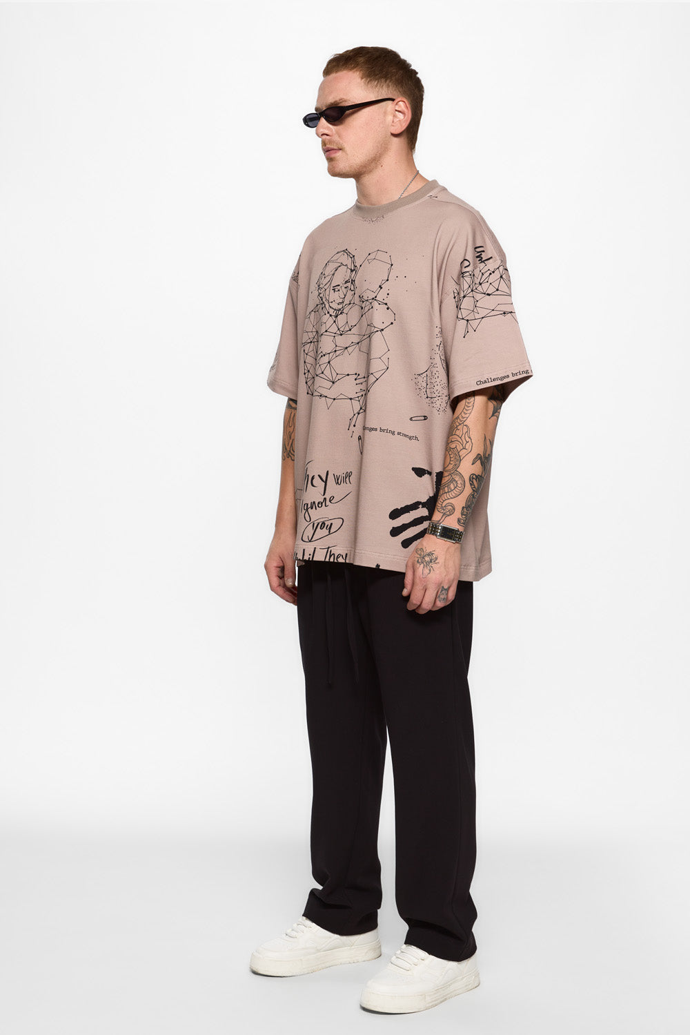 Tricou bej oversized cu imprimeu Tattoo