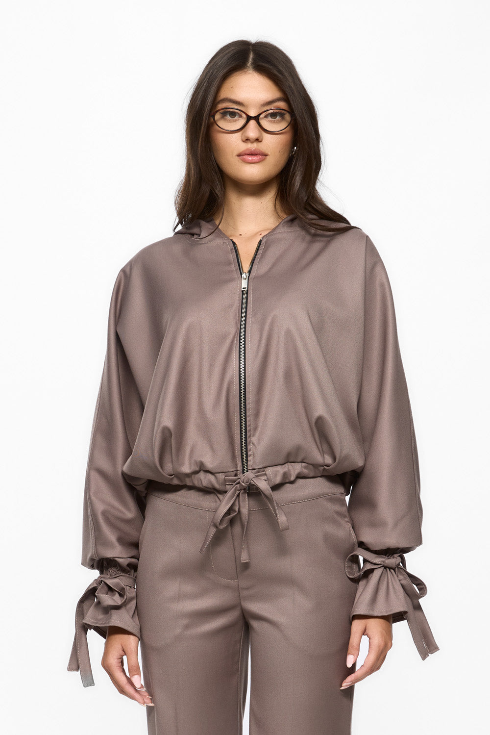 Jacheta bej din stofa Swan