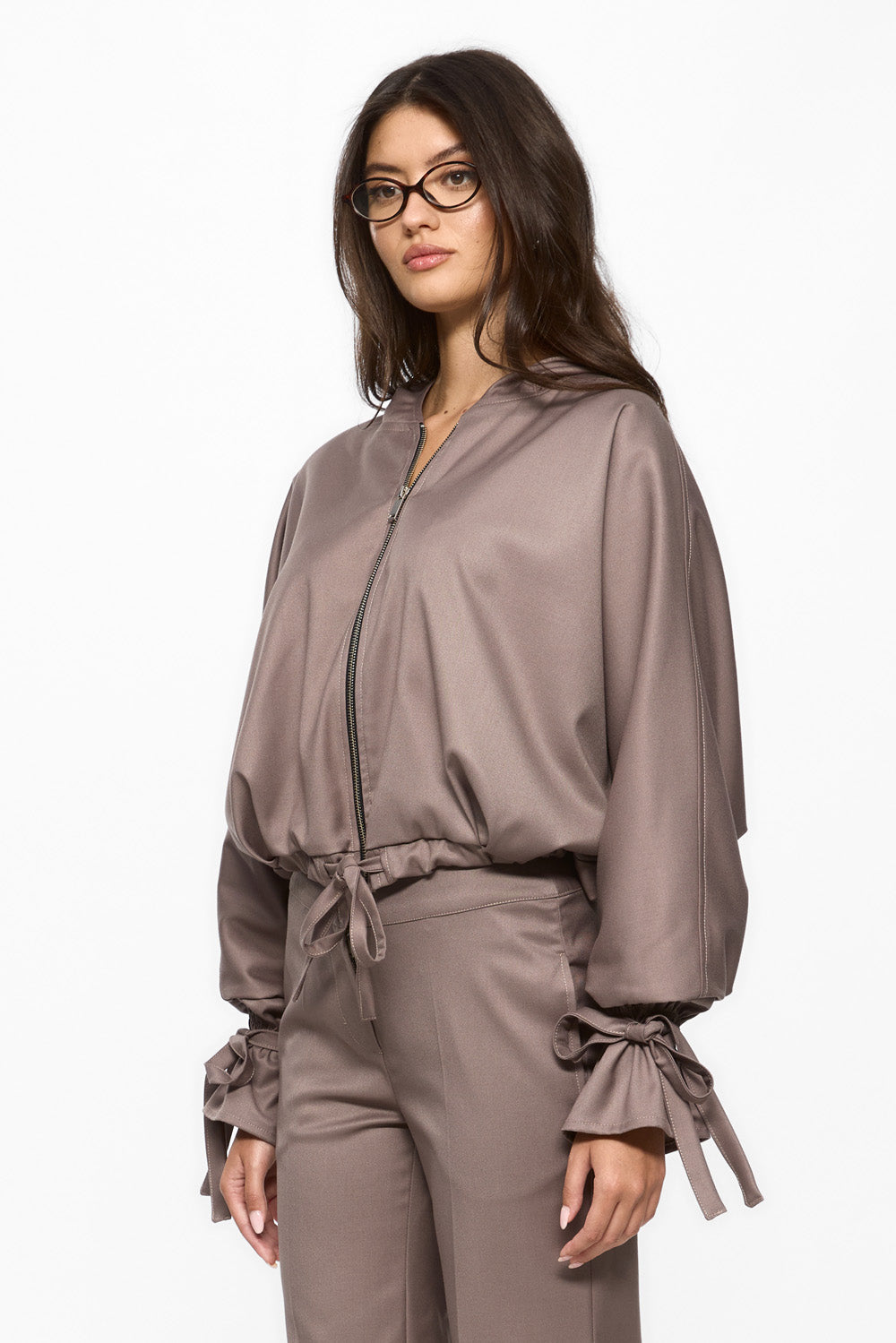 Jacheta bej din stofa Swan