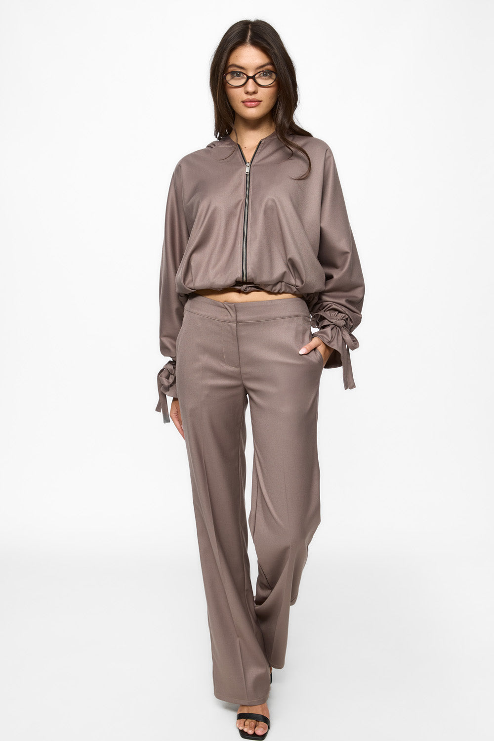 Pantalon bej din stofa Swan