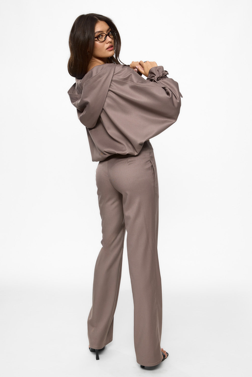 Pantalon bej din stofa Swan