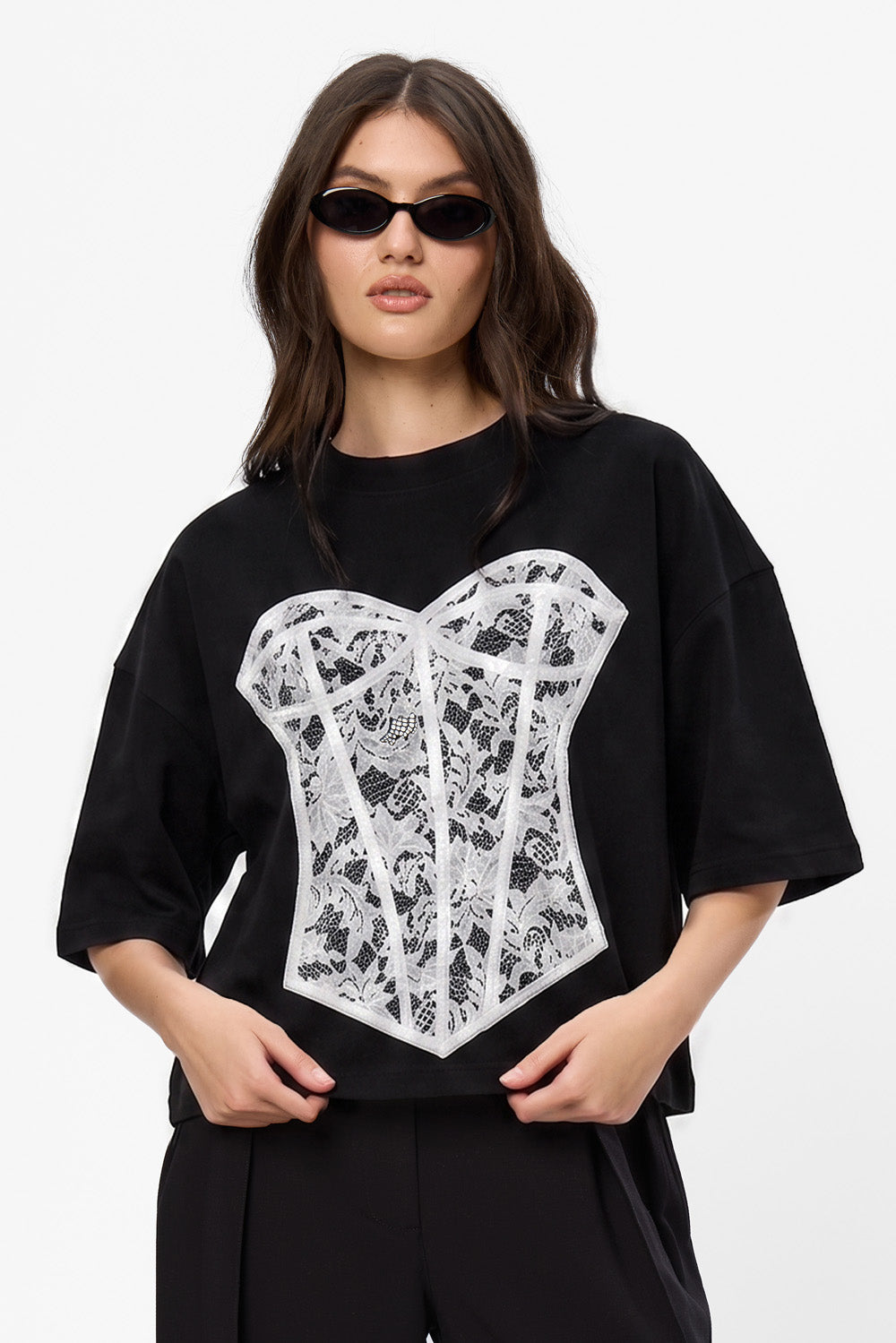 Tricou negru cu corset cusut Silhouette