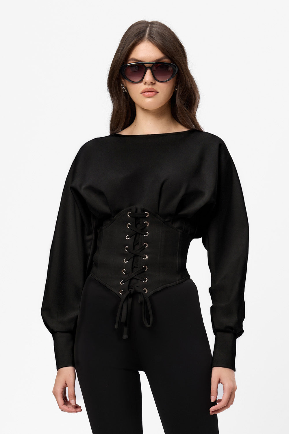 Nyssa V3 black Top