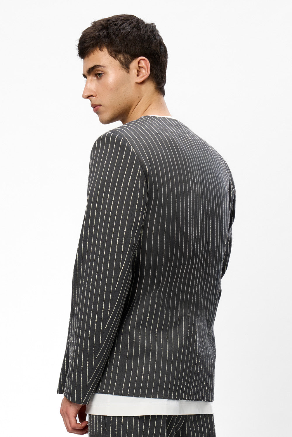 Cardigan negru cu dungi din stofa 247