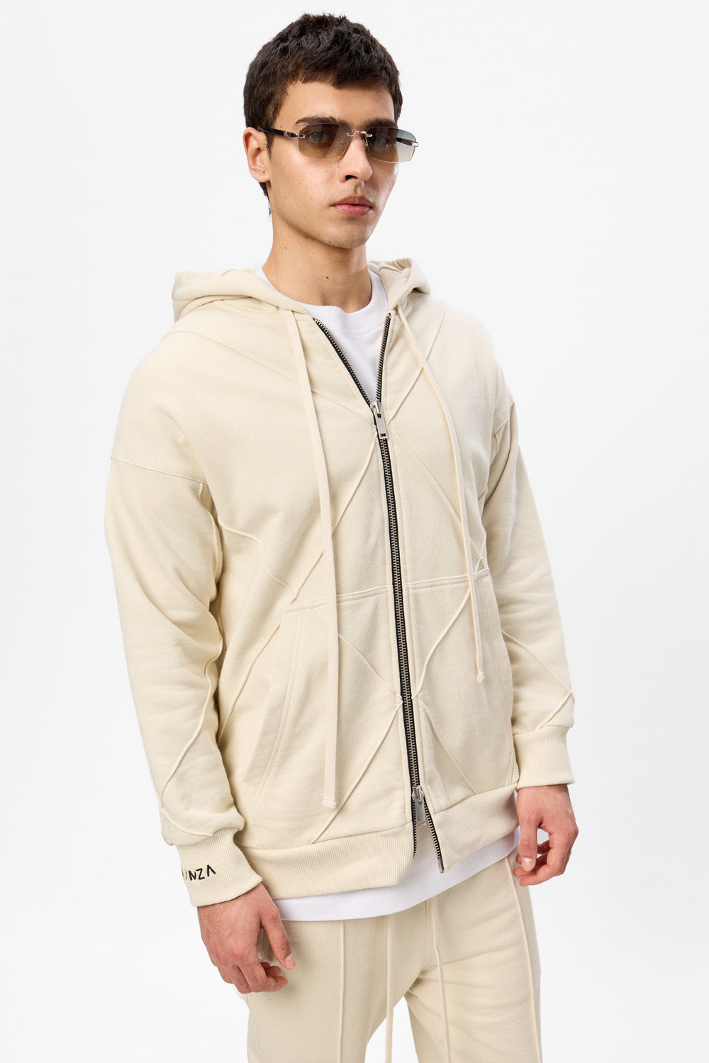 Hanorac vanilla cu cusaturi decorative Crudo V2