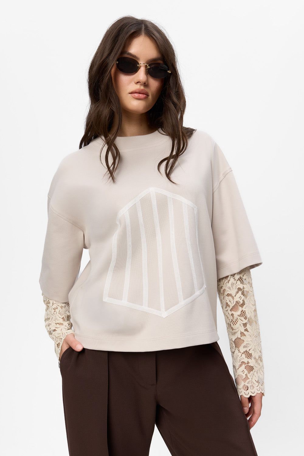Venice Vanilla Top with lace sleeves