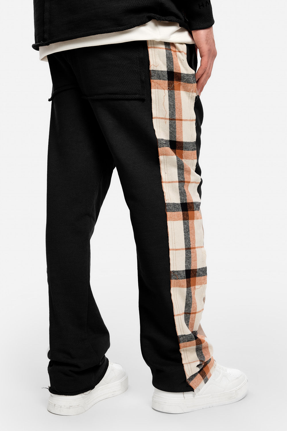 Pantaloni de trening negri cu insertii de camasa bej Nocturno