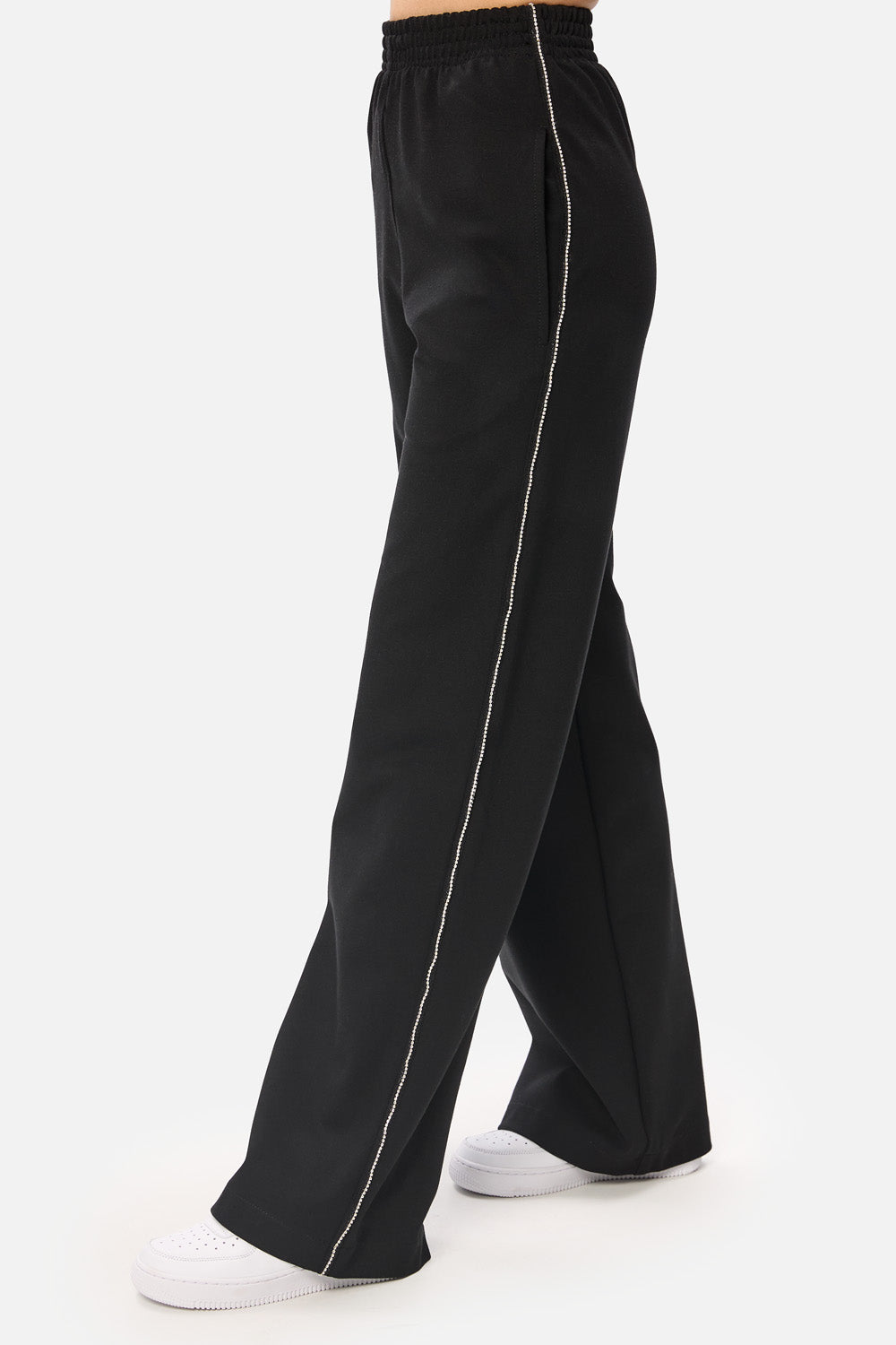 Pantaloni Sydney cu bandă de strasuri aplicate| Femei | Negru | Stil Modern & Elegant | Confort & Funcționalitate | Atelier Hamza