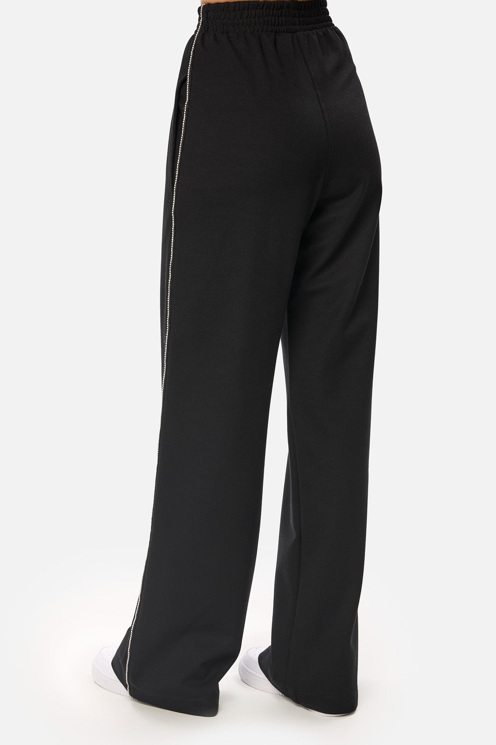 Pantaloni Sydney cu bandă de strasuri aplicate| Femei | Negru | Stil Modern & Elegant | Confort & Funcționalitate | Atelier Hamza