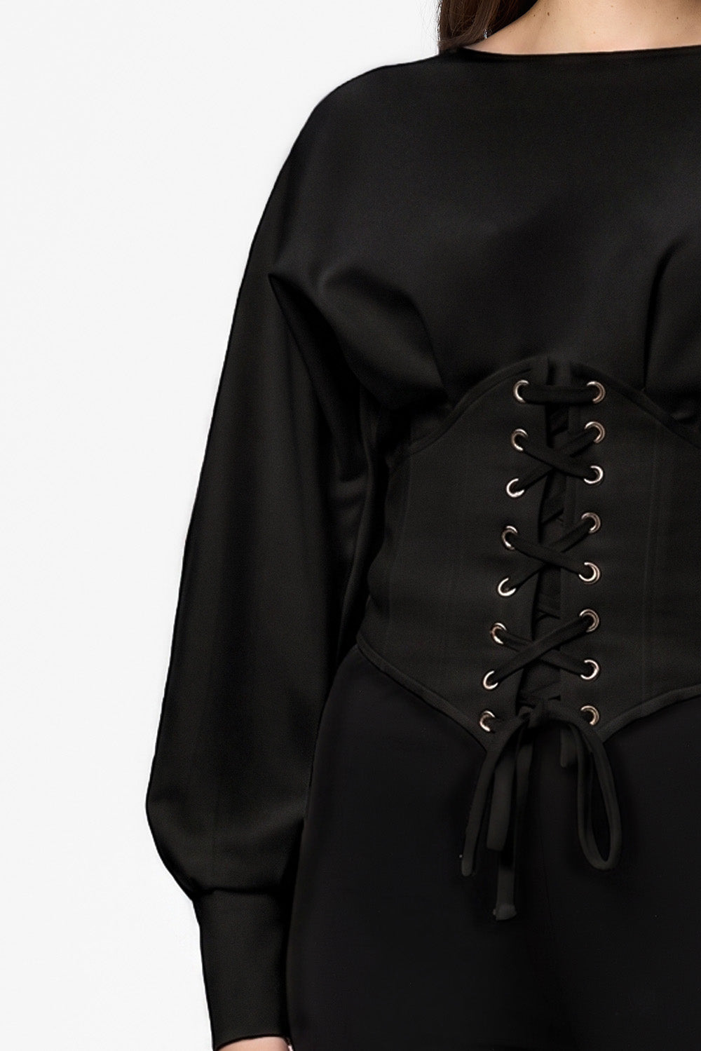Nyssa V3 black Top