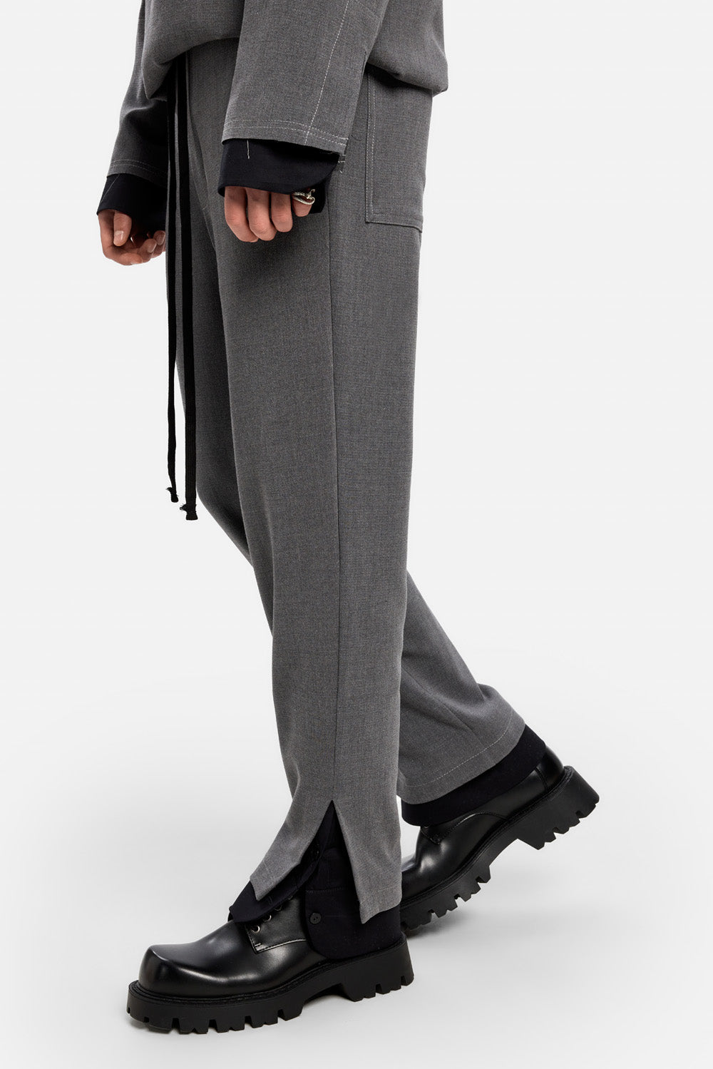 Pantaloni gri din stofa 247