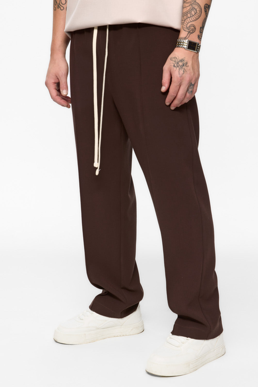 Pantaloni maro din stofa 247