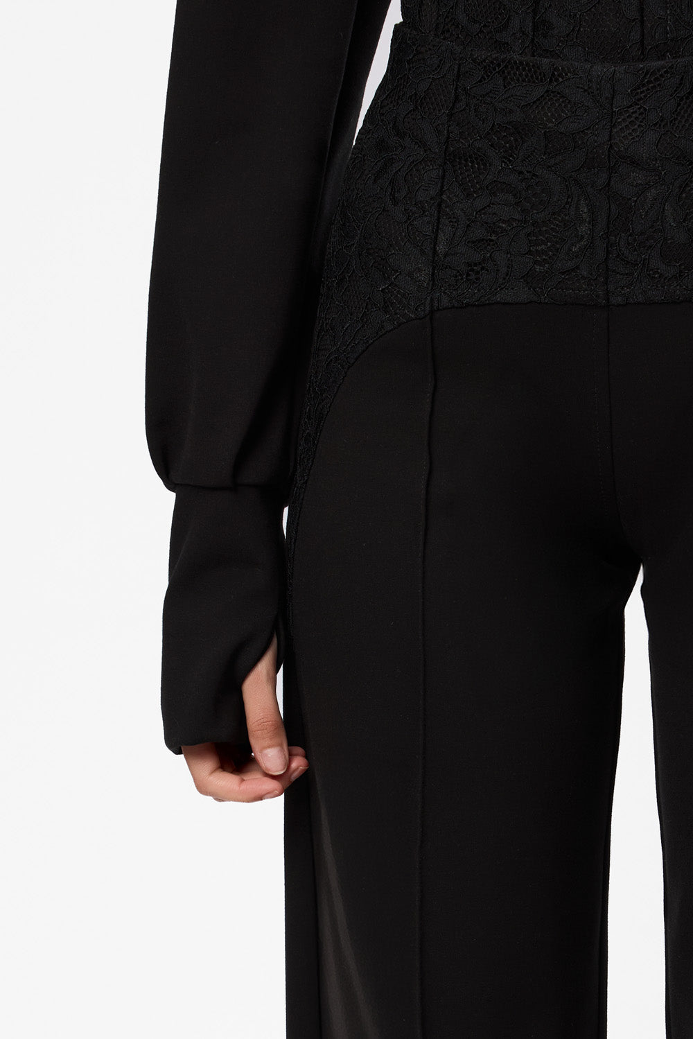 Pantaloni negri evazati cu dantela Karol