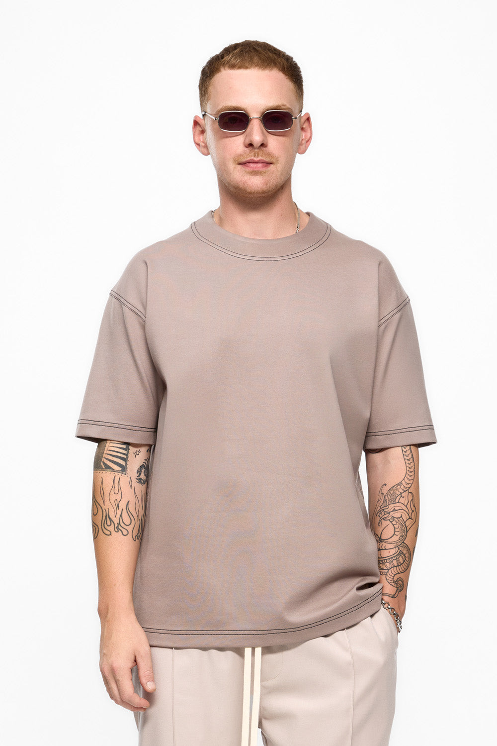 Tricoul de barbati bej Khan de la Hamza. Beige T-shirt Khan for men from Hamza