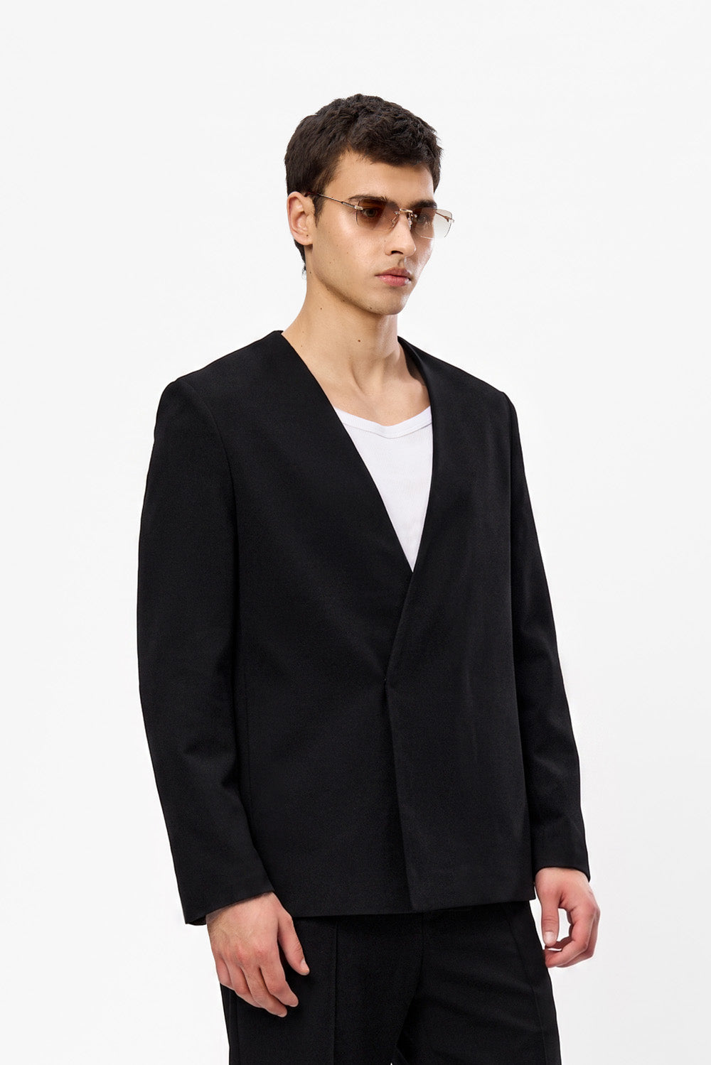 Cardigan negru din stofa 247