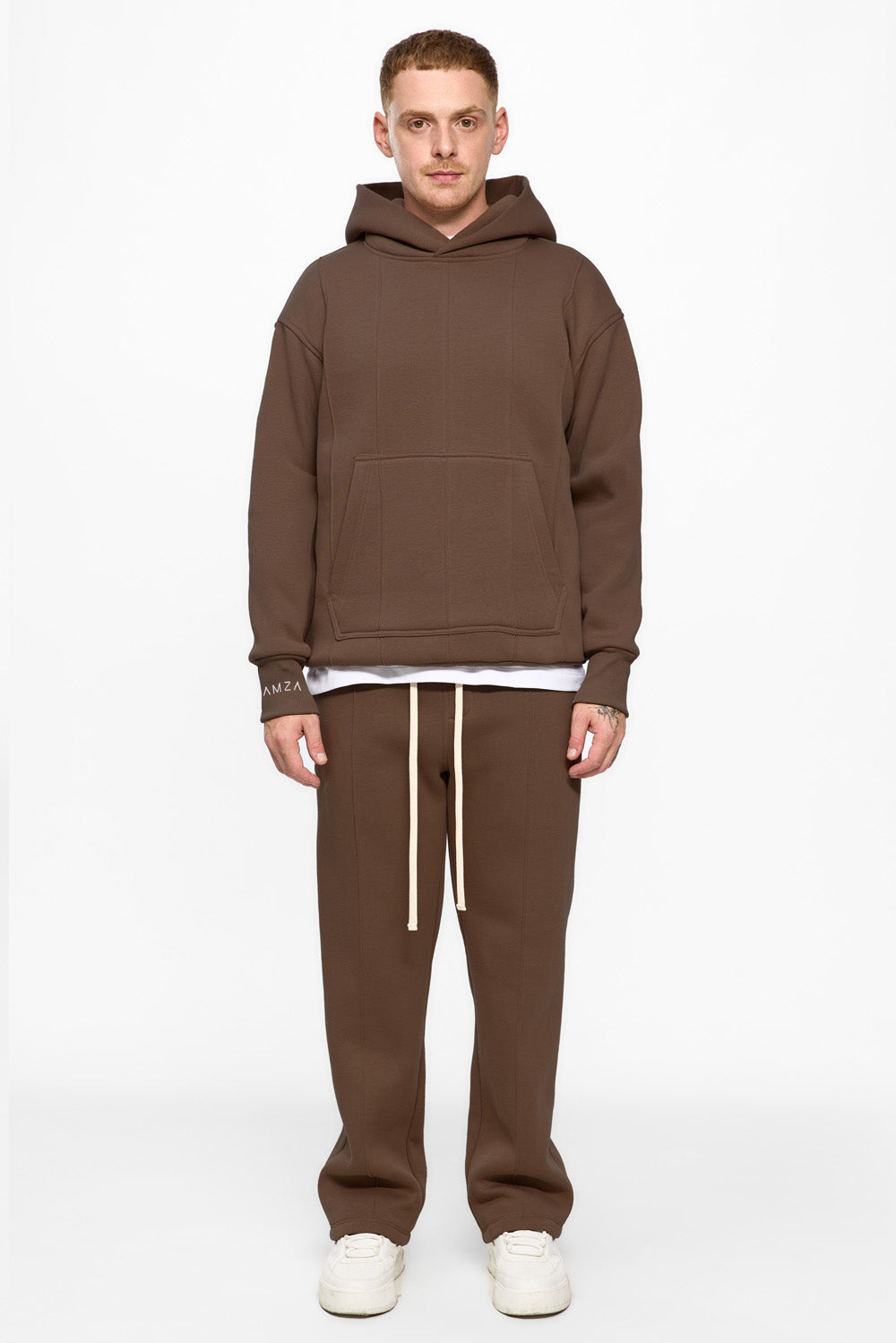 Hanorac flausat maro cu cusaturi decorative 247