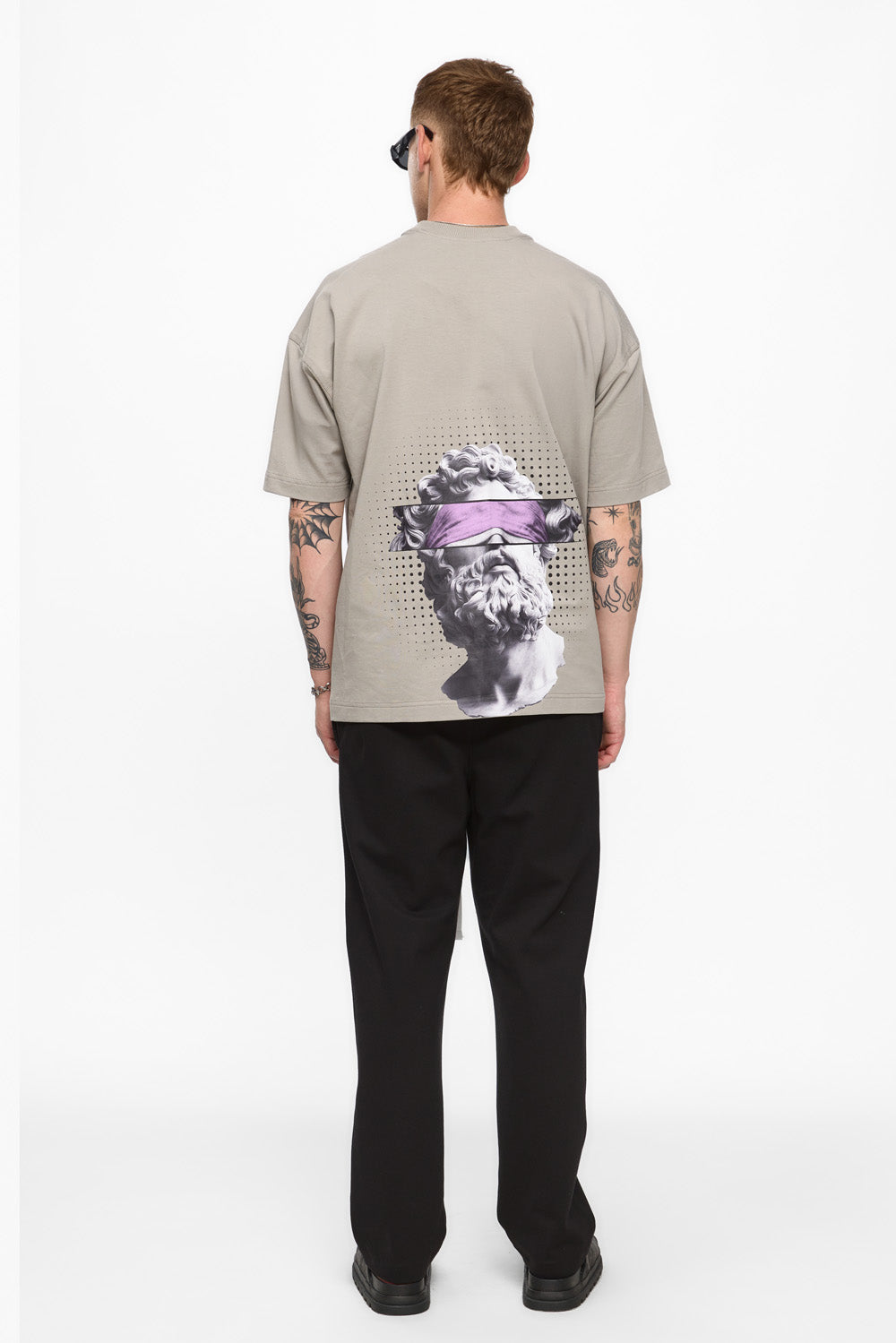 Tricou gri cu imprimeu Ruh