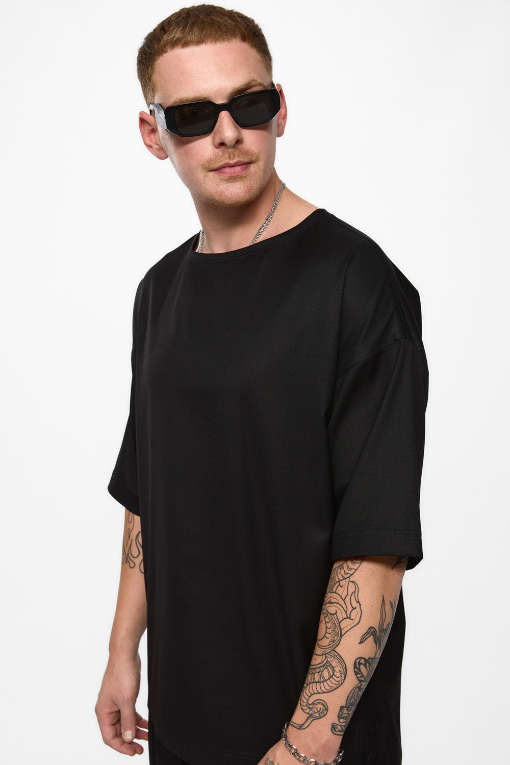 Tricou Negru din Stofa Thom  V2