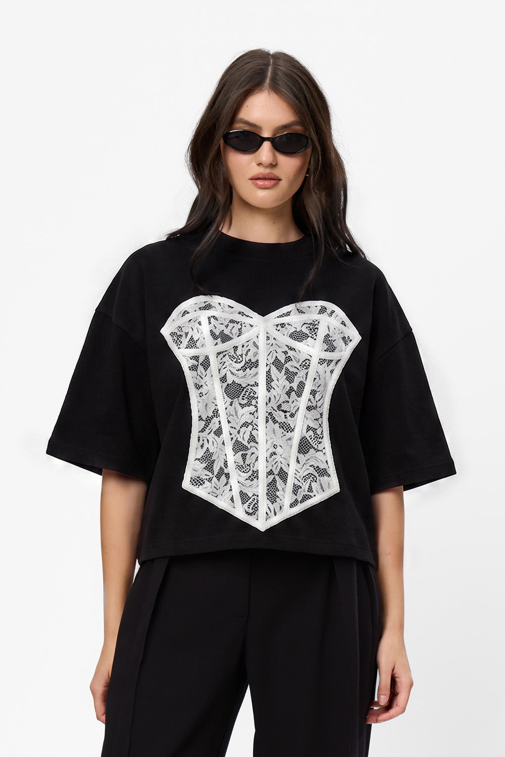 Tricou negru cu corset cusut Silhouette