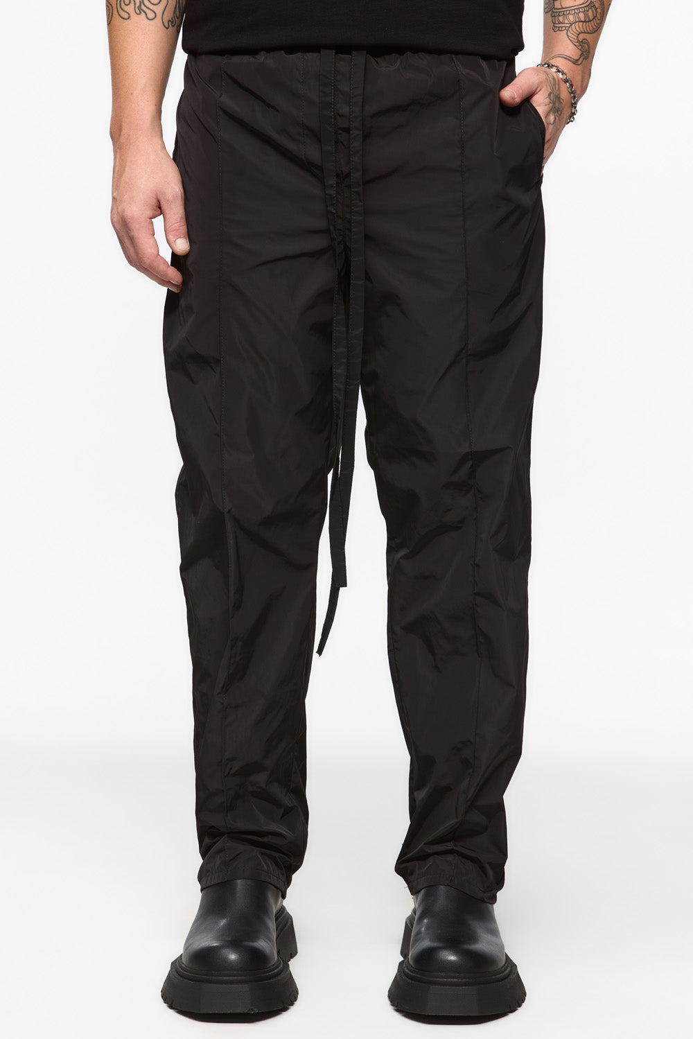 Pantaloni negri din fas 247