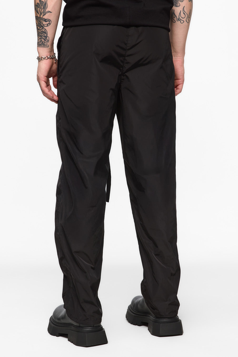 Pantaloni negri din fas 247