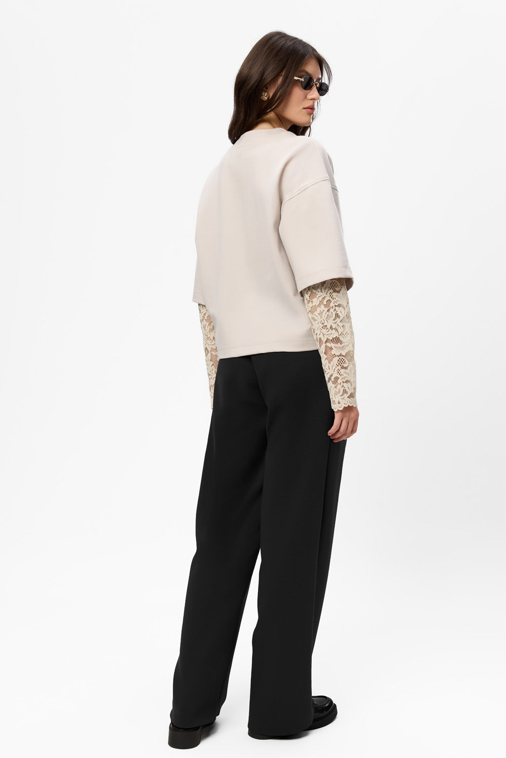 Pantaloni negri evazati din stofa Kimi V2