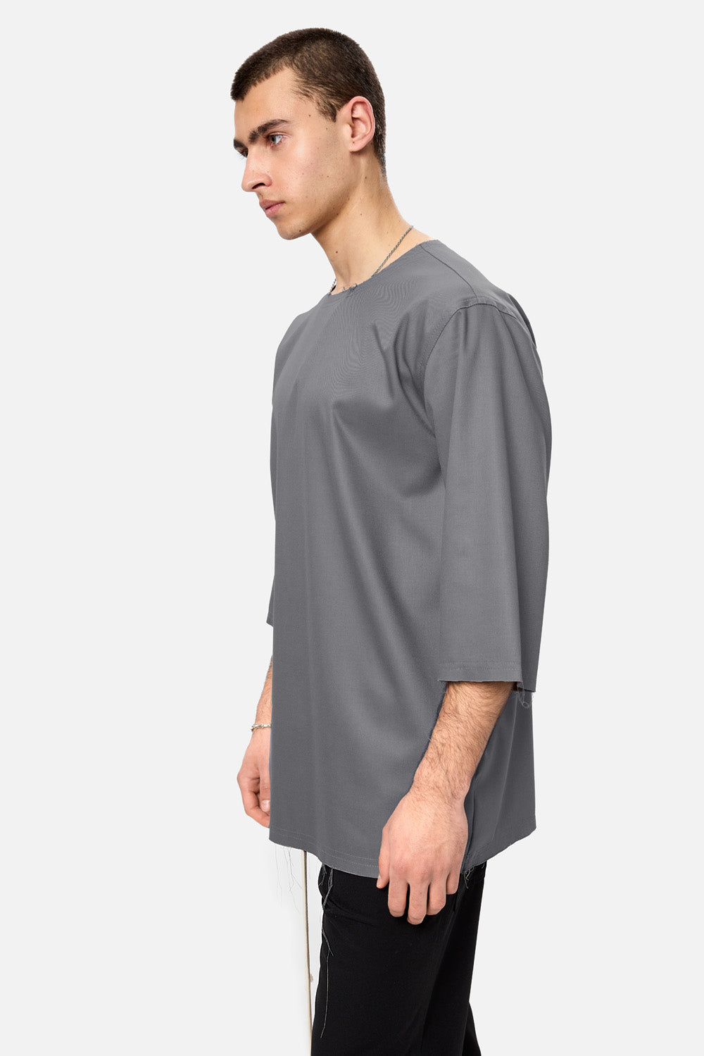 Tricou din stofă Thom | Bărbați | Gri | Stil Modern & Elegant | Confort & Funcționalitate | Atelier Hamza