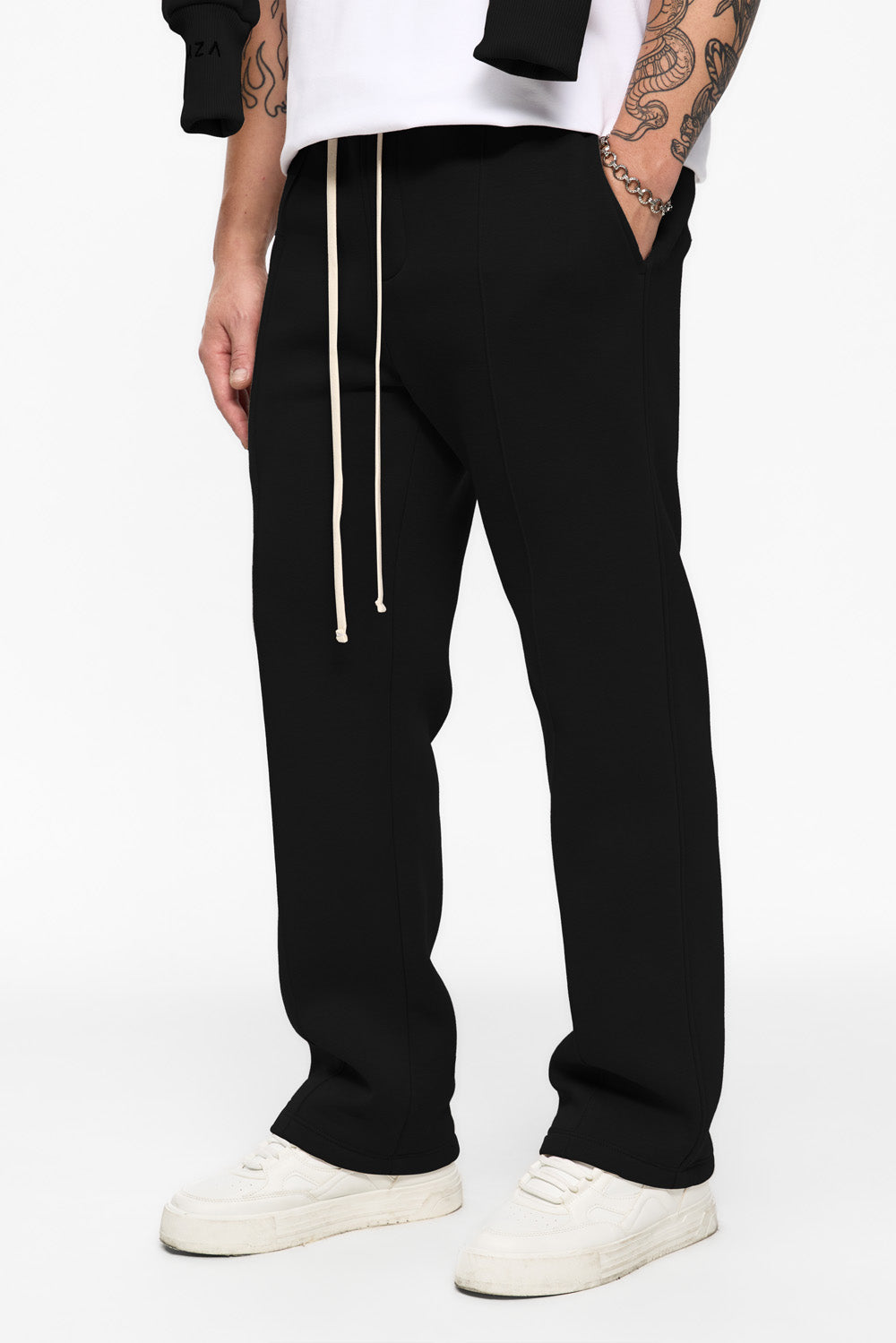 Pantalon negri de trening cu cusatura decorativa 247