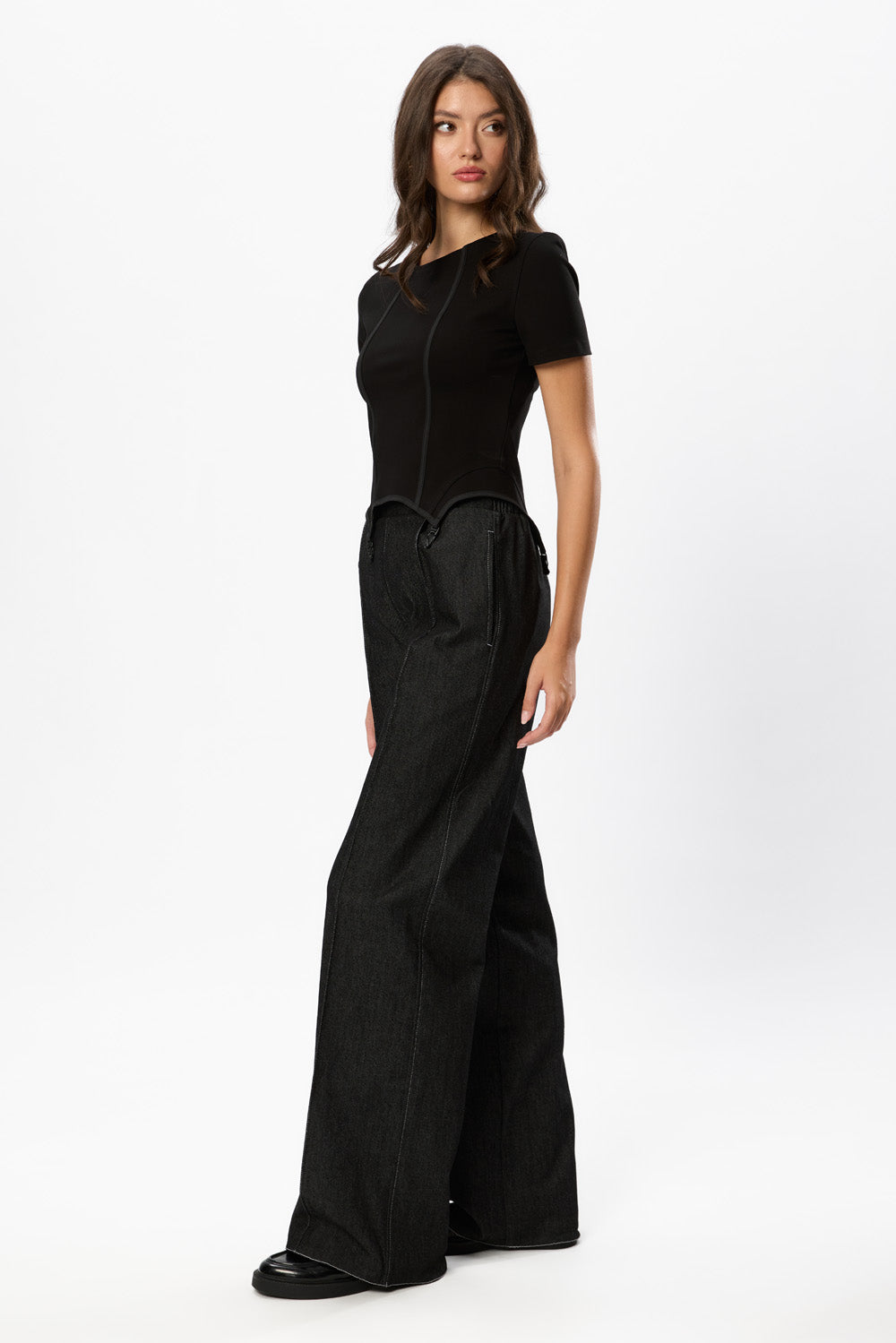 Top negru cu portjartiere Goddess