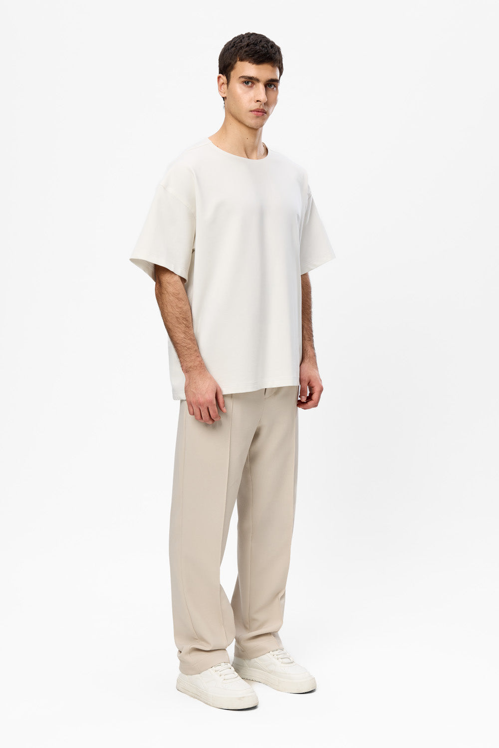 Oversized III off-white T-shirt - Hamza