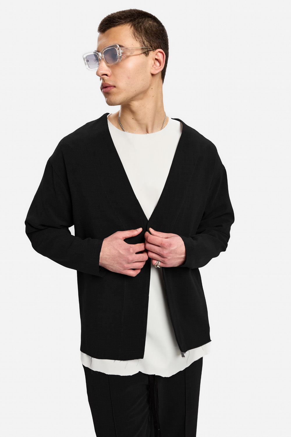 Cardigan negru din stofa 247