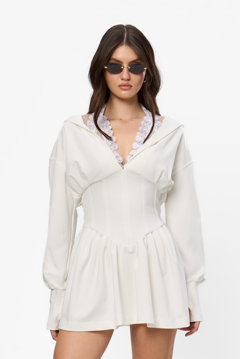 Rochie off-white cu corset si dantela Karol V2